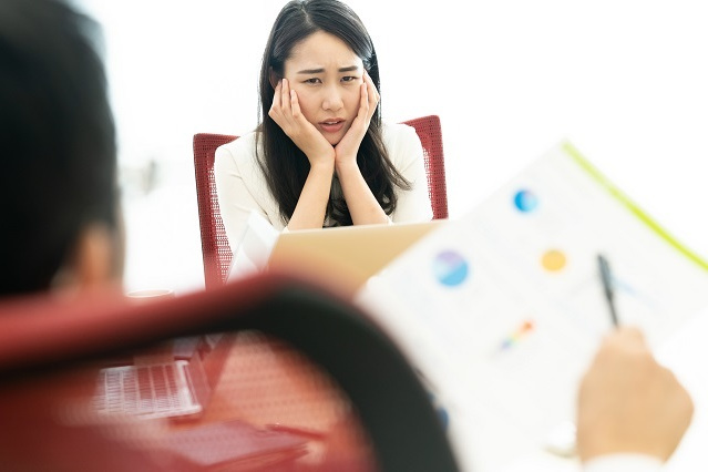 正社員との人間関係